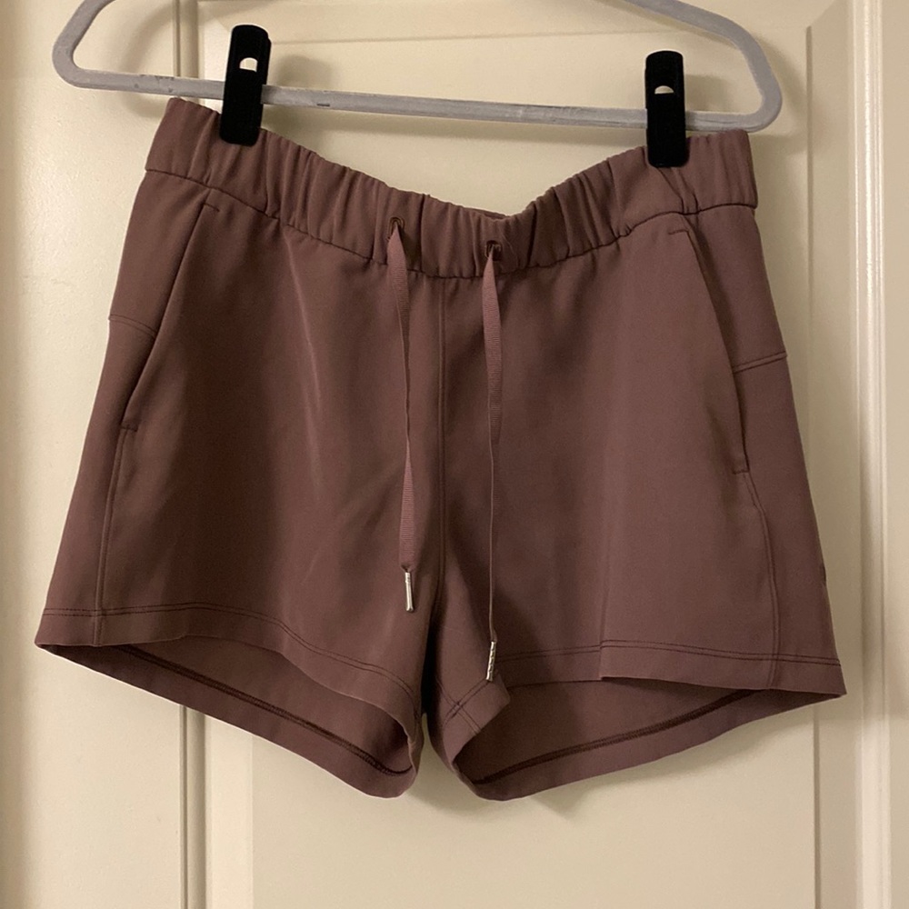 Lululemon drawstring shorts, new condition
